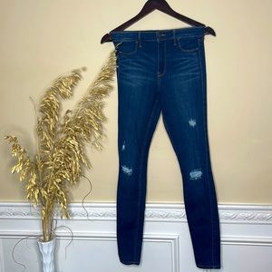 Hollister California 5L High-Rise Destroyed Washed Jean Legging